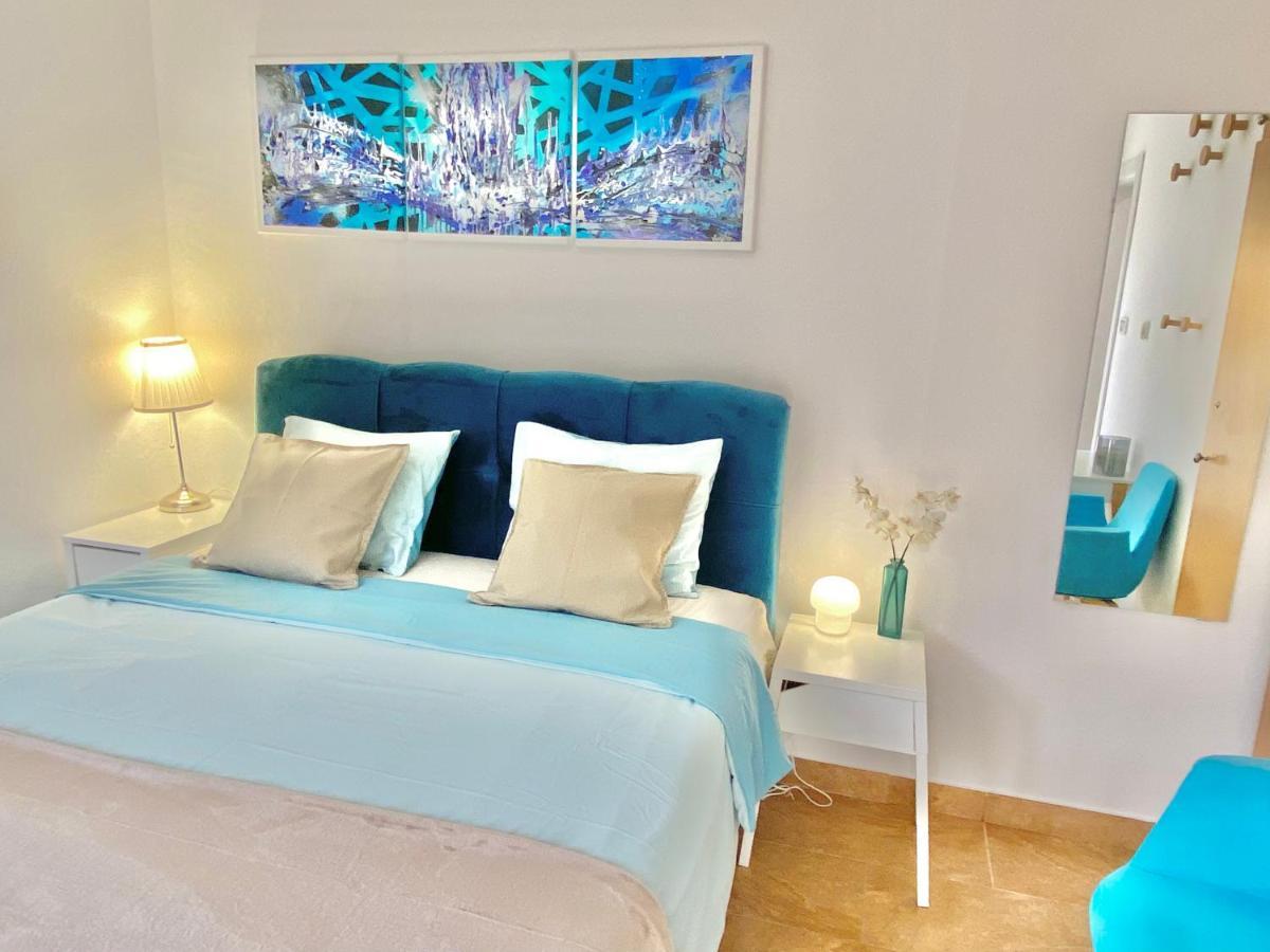 Mamma Mia Apartments-City Center 흐바르 외부 사진